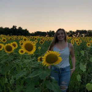 Meet your Posher, Madeline